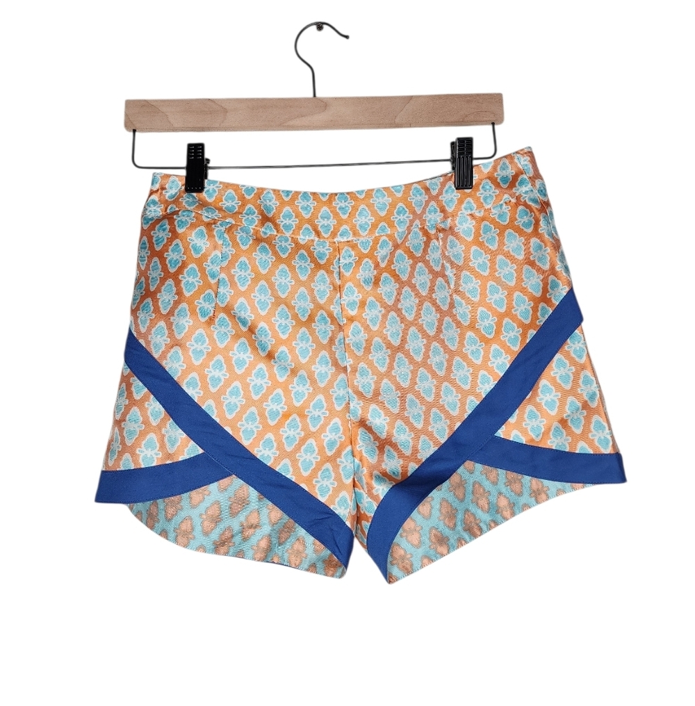 Very J Flat Front Jacquard Shorts in Salmon and Blue Ikat Size M